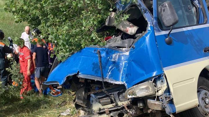 Глава СК взял под контроль расследование ДТП с четырьмя погибшими в Темрюкском районе