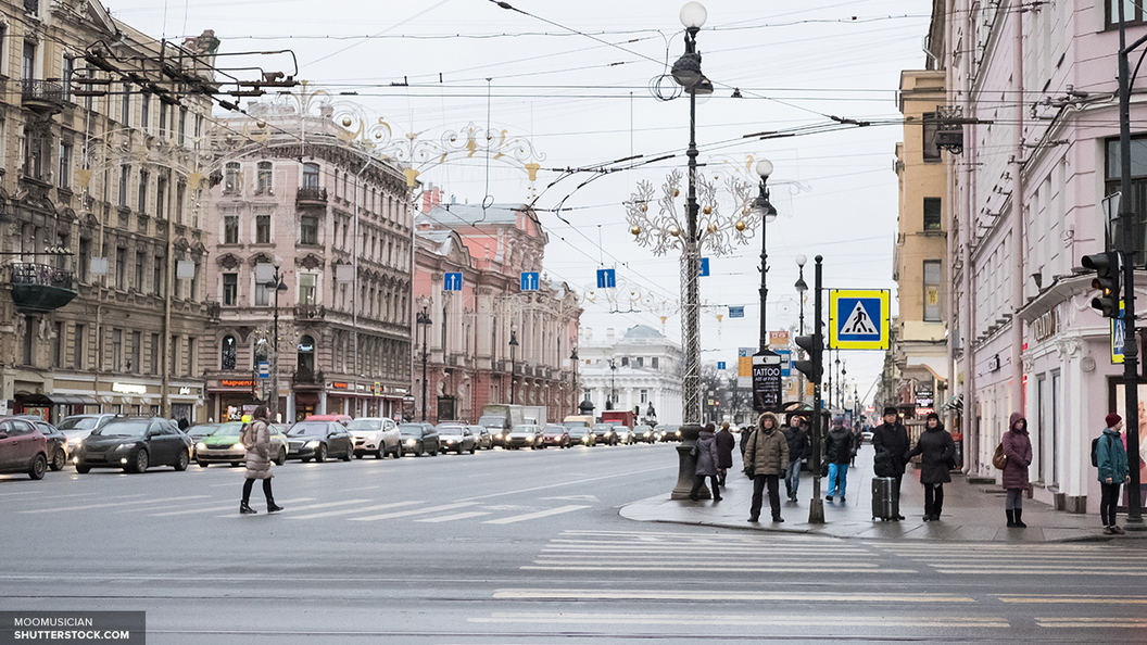 В Петербурге появилась новая достопримечательность - бомж-экскурсовод В Петербурге появилась новая достопримечательность - бомж-экскурсовод