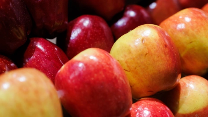 На товар есть три цены. Эксперт рассказал о надувательстве в магазинах