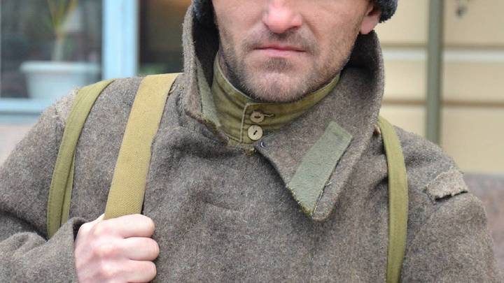 В Петербурге от коронавируса умер актер-антипривочник Руслан Дулич