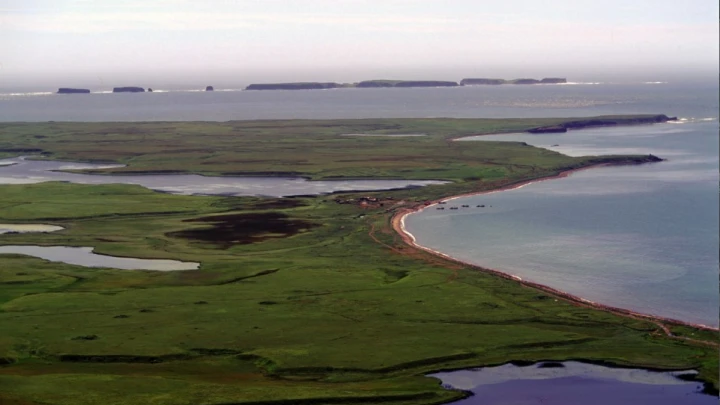 Женская тургруппа исчезла на Итурупе: МЧС подняло в воздух вертолёт