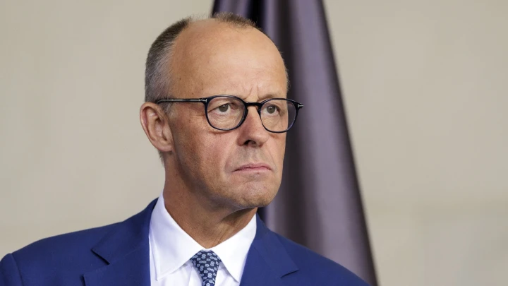 Мерца освистали на Октоберфесте, а он и не понял: Недовольство немцев бьёт через край