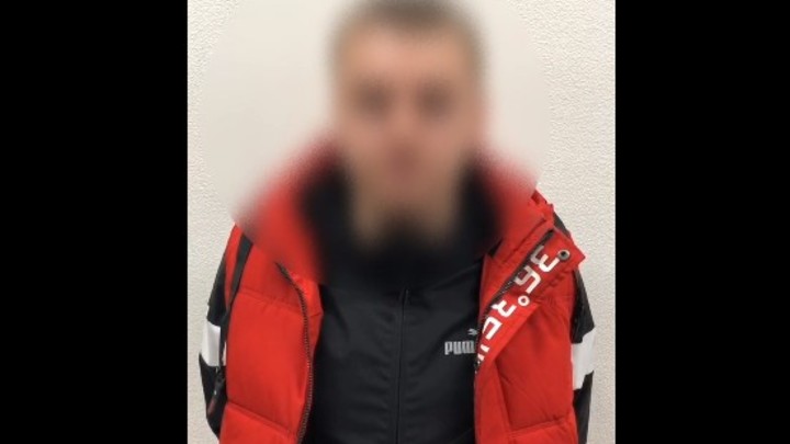 Парень из Тиндера обокрал челябинку на свидании