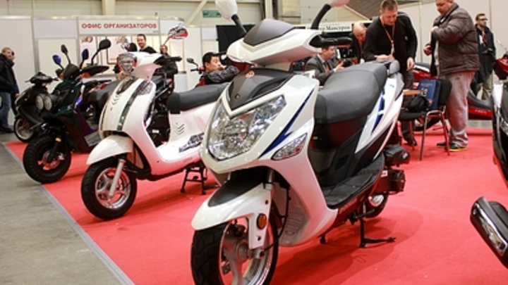 В Курганской области ГИБДД будет отбирать у детей мопеды и скутера