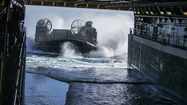 Китай и Россия получат контроль над континентом? Пандемия сыграла на руку в борьбе с США