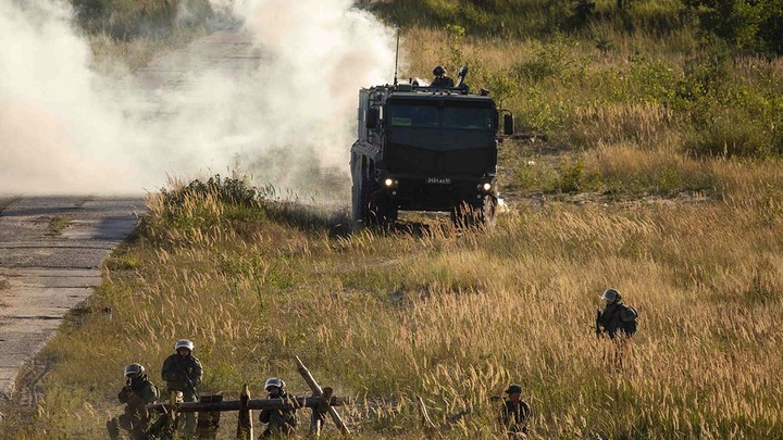 По Северодвинску пройдёт военная техника, но власти просят не паниковать
