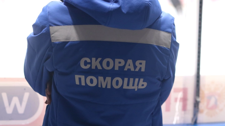 ВСУ сбросили бомбу на курян: Двое гражданских ехали в обычном автомобиле