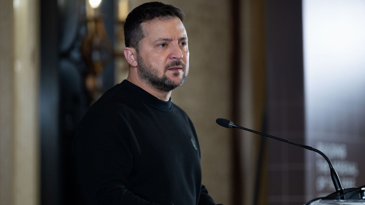 США поставили Киеву ультиматум по поводу выборов: Зеленский выходит из-под контроля