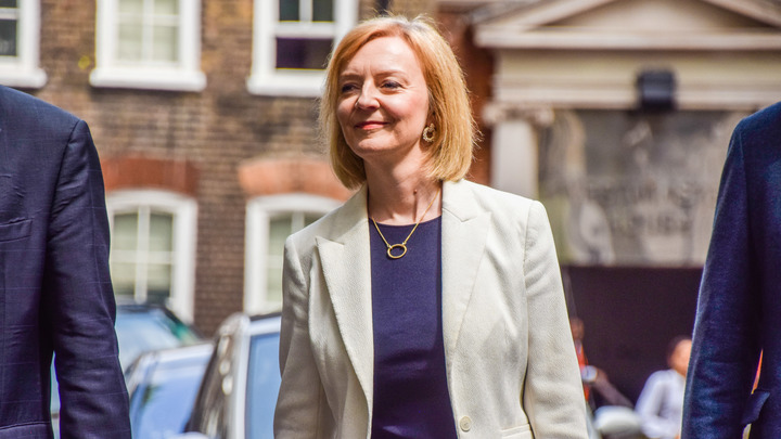 Лиз Трасс пошла против США: Глава МИД Британии против встречи Путина и Зеленского