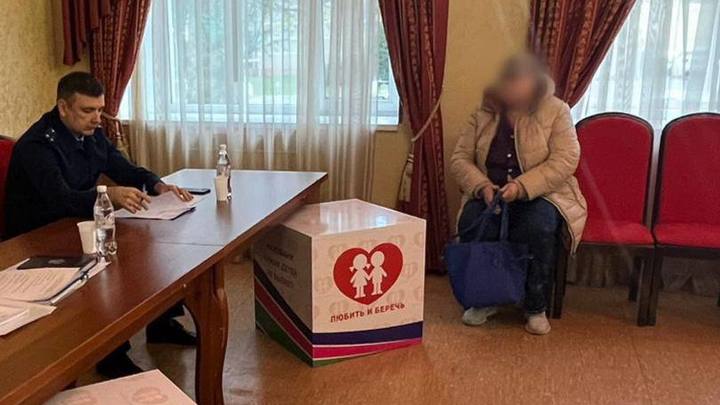 Семьи девочек, прикуривших сигарету о Вечный огонь в Анапе, поставили на учёт