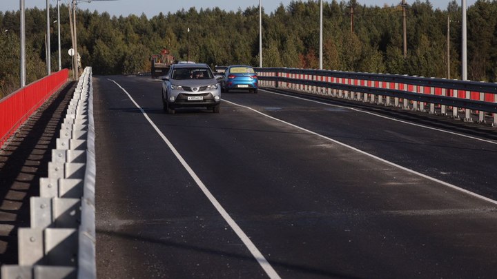 В Архангельской области открыто движение по обновленному путепроводу у станции Исакогорка