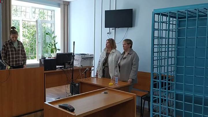 Сначала запятая, а теперь точка. Контрабандистка Лёвочкина отправится в колонию