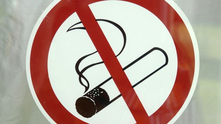 Резко или постепенно: Кардиолог объяснила, как правильно бросать курить