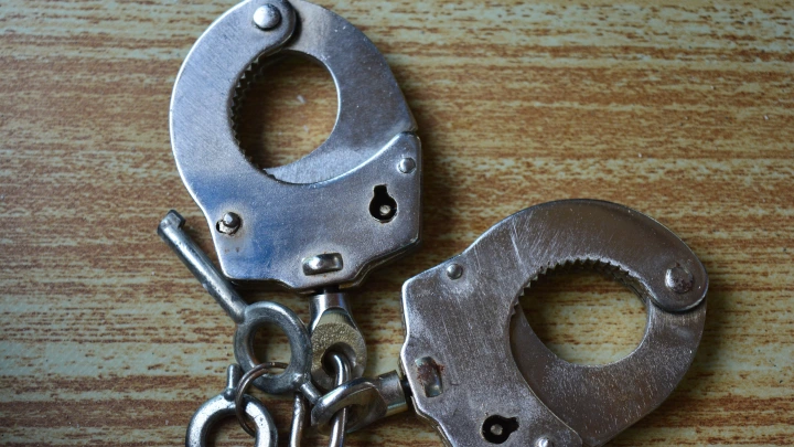 Топ-менеджер издательства Эксмо подозревается в экстремизме