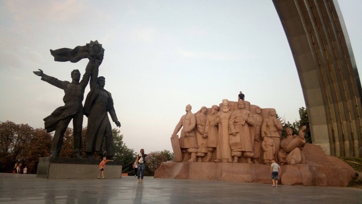 Фильм о вагнеровцах расстроил Киев: Пришлось привлекать MI-6