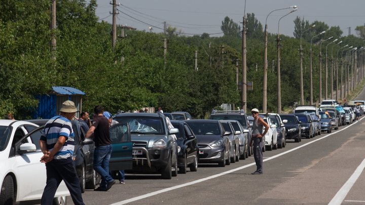 Жителям России разрешат выезжать в ДНР, ЛНР и Грузию на машине