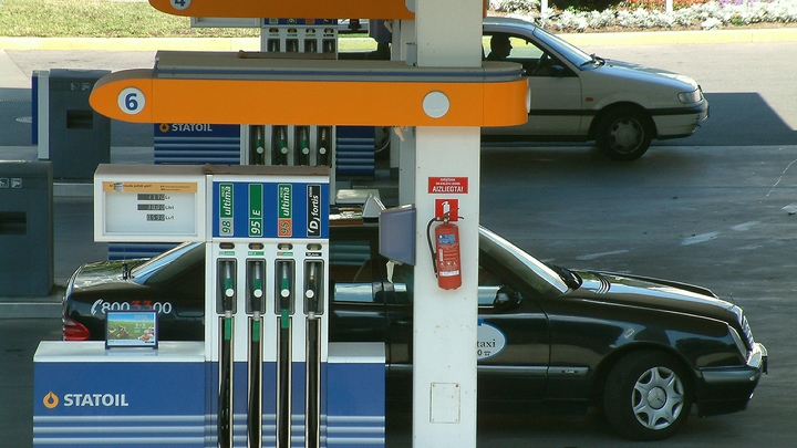 Мир полностью отказался от одного из видов бензина: Будет спасено более 1 миллиона жизней в год