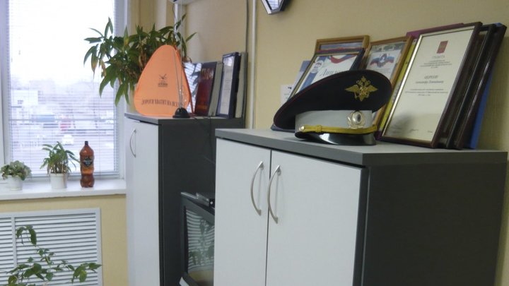 «Антиквар из Питера» не терпит клеветы. Кого обидел главред «Проекта» и чем это обернется для него