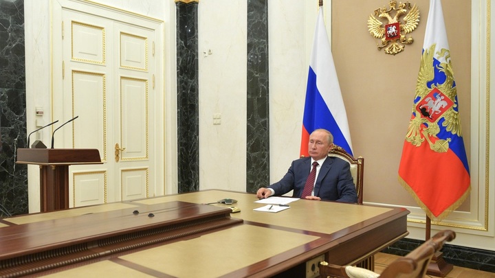 Вот такие дворцы строит Путин за 3 года: Фото для тех, кому очень любопытно