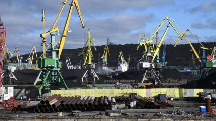 ЕС ввёл санкции против морского порта Новороссийска