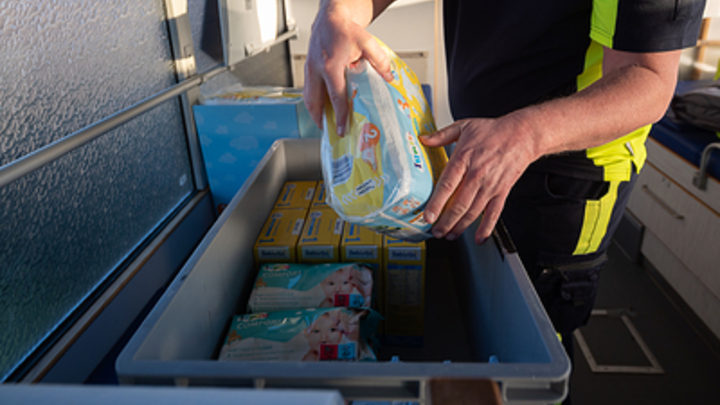 Администрация Мелитополя адресно оказала помощь матери ребенка-инвалида