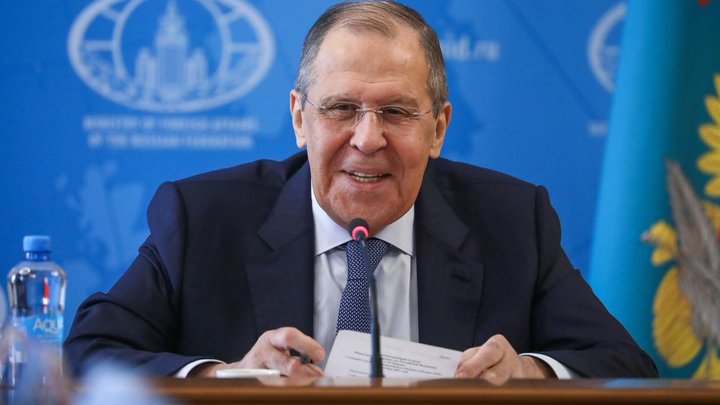 Захарова рассказала всю правду о здоровье Лаврова, госпитализированного в Индонезии