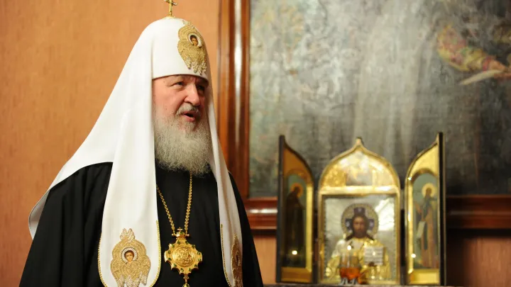 Признание Патриарха: Почти всю зарплату тратил на погашение отцовских долгов