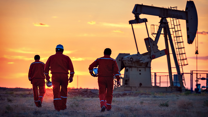 В это сложно поверить: высокая цена на нефть является угрозой для России