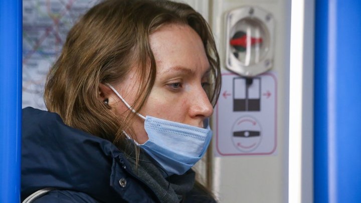 Минздрав назвал главные признаки коронавируса. Врачи поправили: это не только кашель