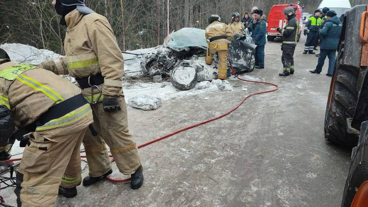 Число погибших в страшном ДТП с автобусом на Урале достигло четырех