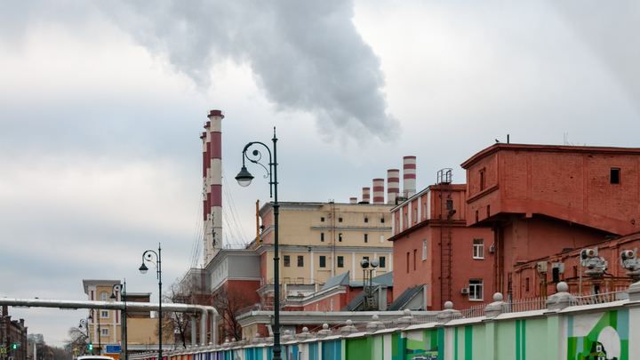 В Екатеринбурге на неделю продлили отопительный сезон