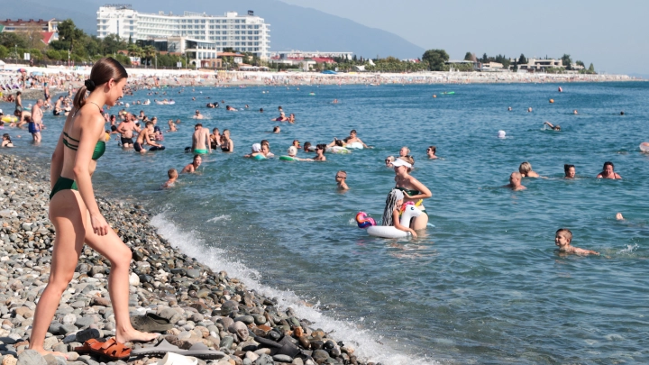 Парное молоко: моря юга России прогрелись выше 20 градусов