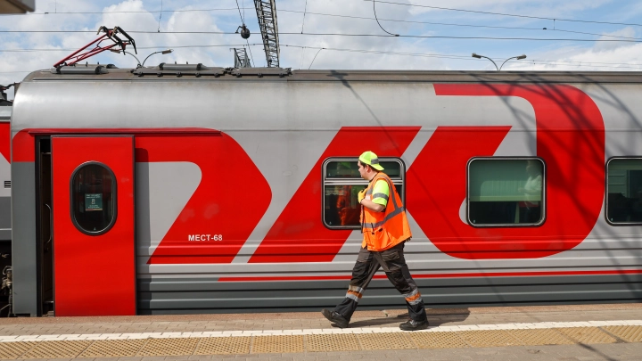 В поезда по отпечатку. В России вводят покупку билетов по биометрии