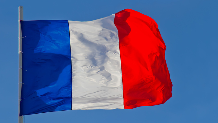 Во Франции сочли опасным оставаться в НАТО после заявления о конфронтации с Россией