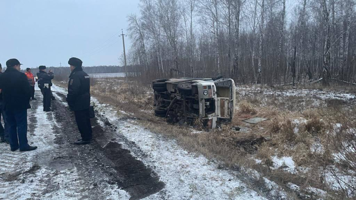 В Новосибирской области до суда дошло дело о гибели 7-летней девочки в автобусе