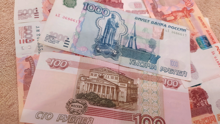 Суд признал туалетную бумагу с изображением 1000 рублей оскорблением верующих