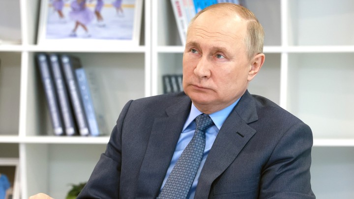 Владимир Путин пошутил, как строятся отношения у России с Японией