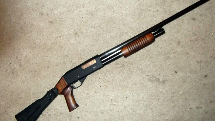 В Адыгее на застолье гостя застрелили из ружья в голову