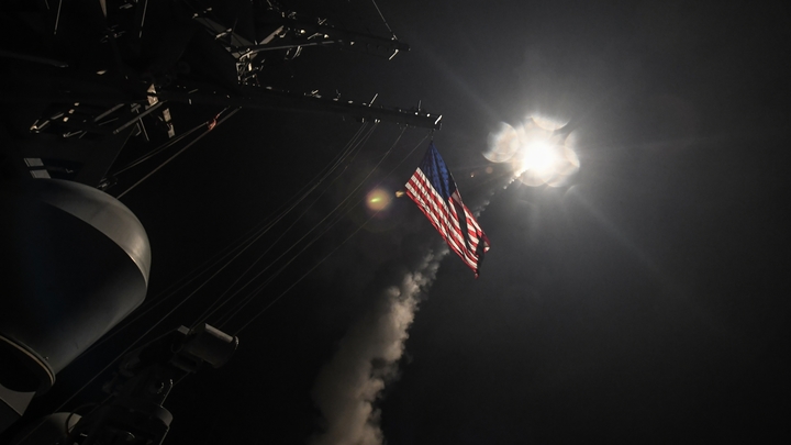 США обезумели от своей вседозволенности, но ответ могут дать Россия и Китай