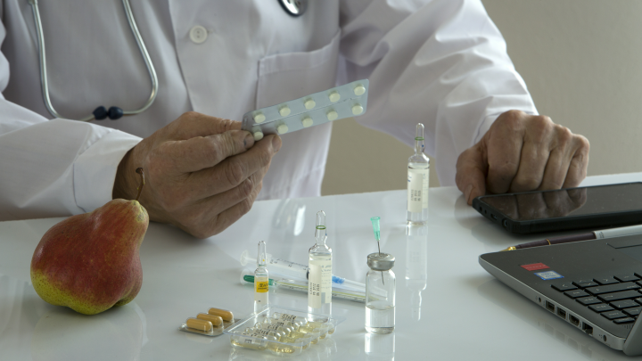 Качество медицины в России взлетит до небес? Абсурдную реформу раскритиковал профессор: Это смешно