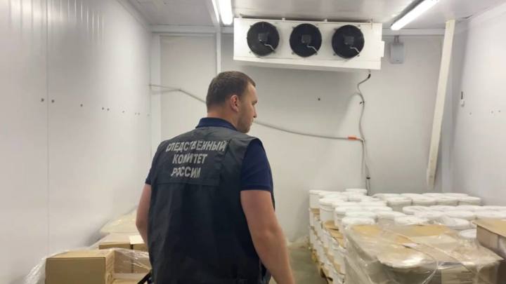СК: фигуранты дела о массовом отравлении пытались уничтожить улики и сбежать