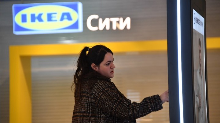 IKEA намерена уволить тысячи работников: Роструд жёстко предостерёг
