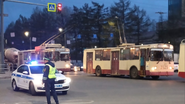 В Челябинске вечером 9 мая перекроют дороги перед праздничным салютом