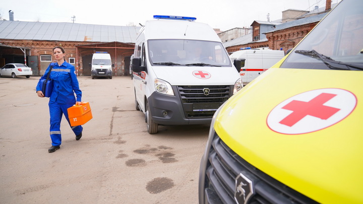 В Ивановскую область по линии Минпромторга поступили 9 новых машин скорой помощи