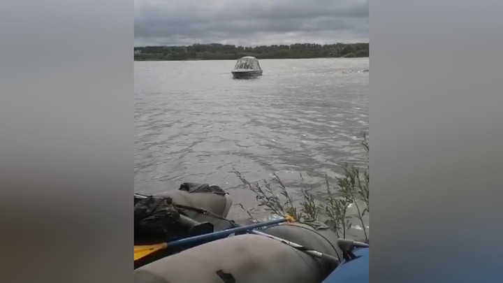 Группе туристов с детьми во время сплава в Кузбассе потребовалась помощь спасателей