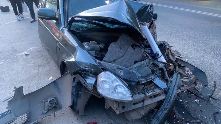 В Самаре на проспекте Кирова водитель влетел в два автомобиля