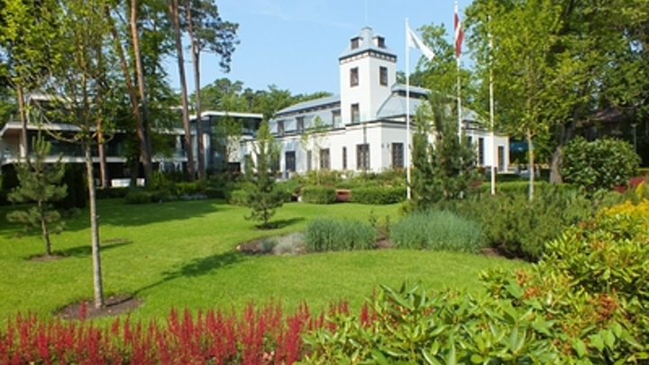 Новые аресты собственности: Франция лишила вилл трёх бизнесменов из России