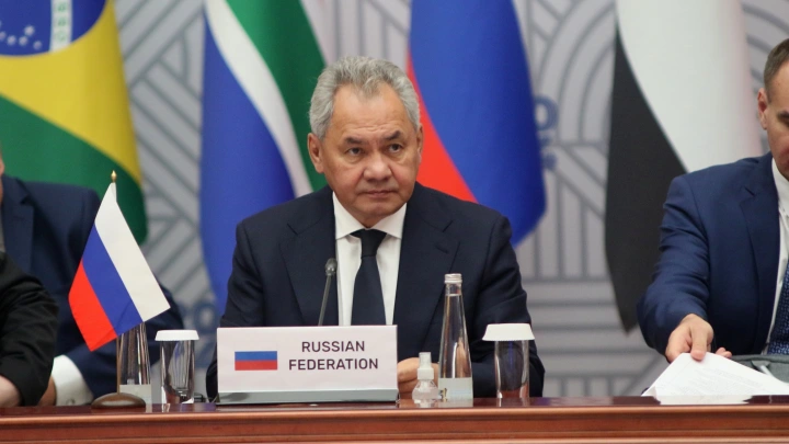 Шойгу перечислил предложения России по урегулированию украинского кризиса