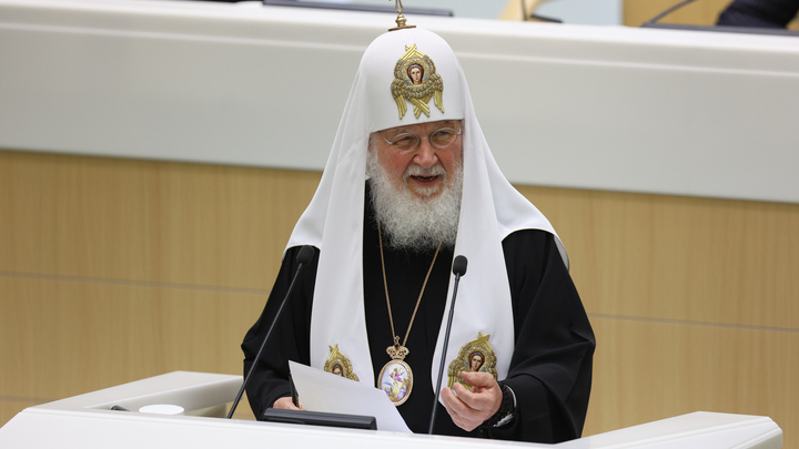 Язычество захватило людей: Патриарх Кирилл призвал сохранять веру в непростые времена