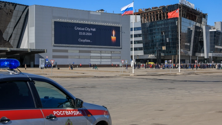 Сотрудники ДПС просили обычных водителей забирать раненых после теракта в Крокусе